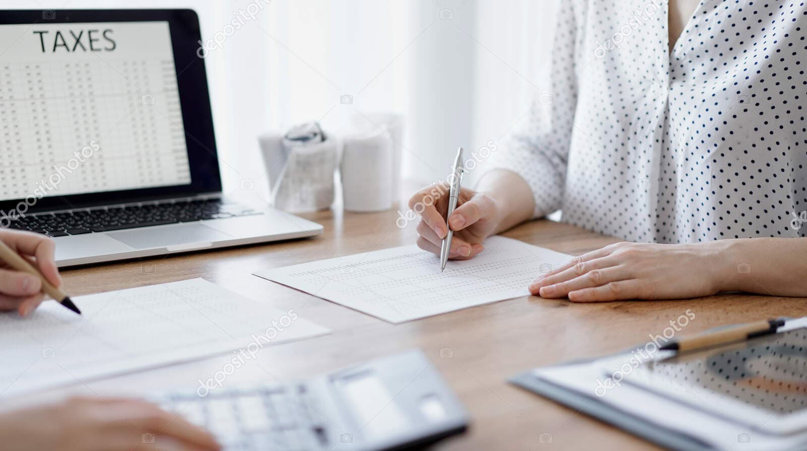 Professional estate and legacy planning consultation for lasting family impact.